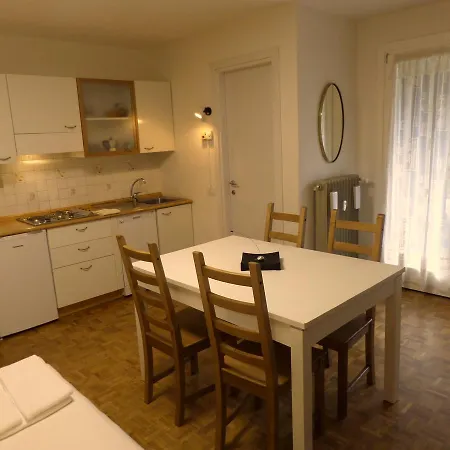 Appartement Bilocale Presena